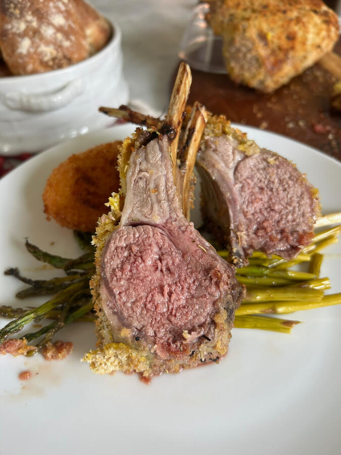 Sara S. She has a flair for decorating, too. Her table scapes are beautiful.